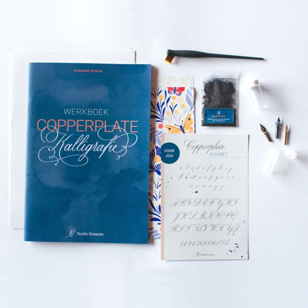Startpakket kalligrafie Studio Rosanne Copperplate kroontjespen werkboek penhouder penpunten